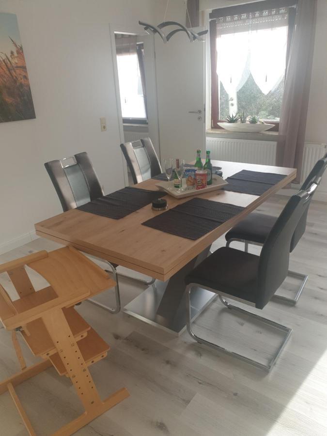 Ferienwohnung Fur Familien In Jever Exterior foto